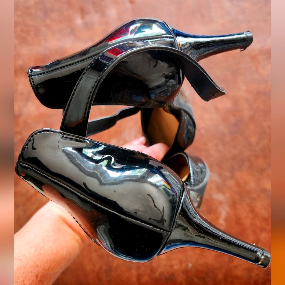Kelly & Katie Patent Leather Strappy Stiletto Heels - Picture 5 of 7